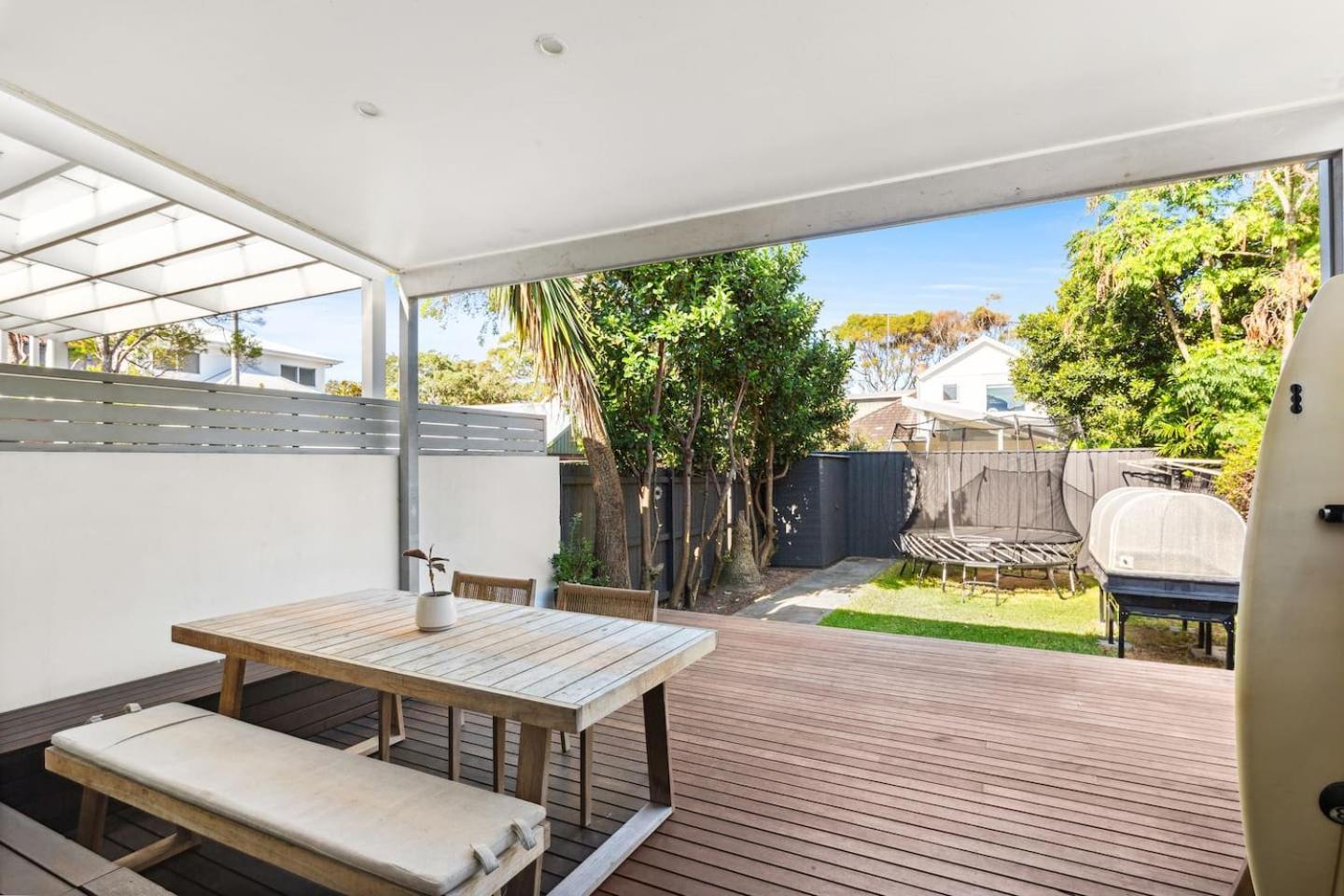 Clovelly Gables Classic Seaside Abode Near Bronte Holiday home